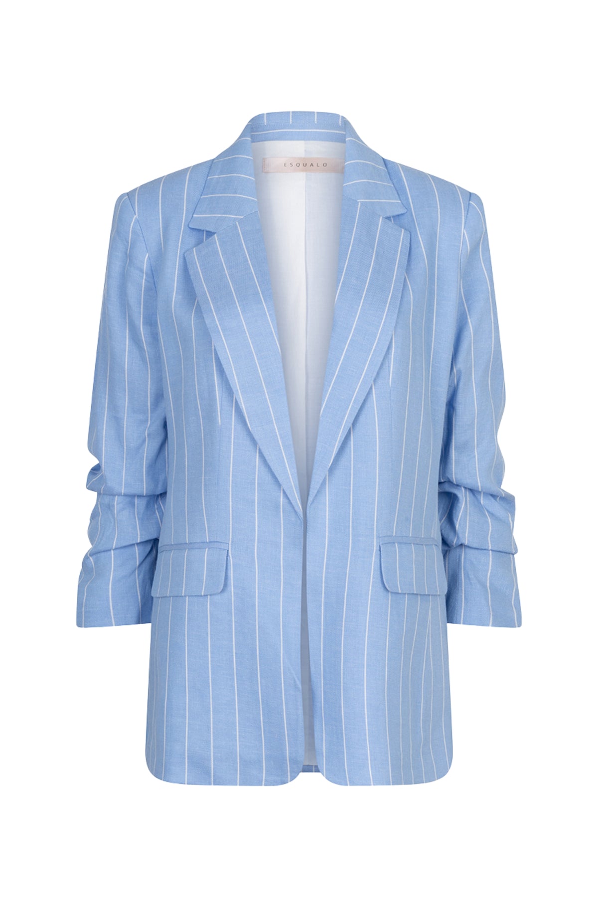Linnen blazer van EsQualo in Pacific Blue met blauwe strepen, korte mouwen en knoopsluiting, gedragen door model.