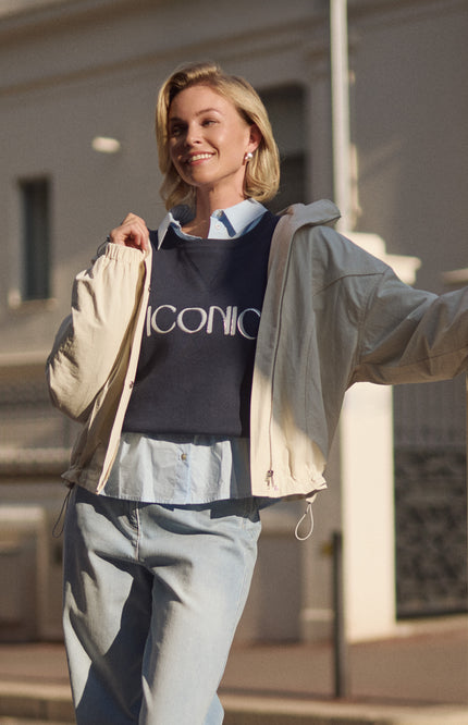 Sweater Amalia Iconic Navy NKS03064