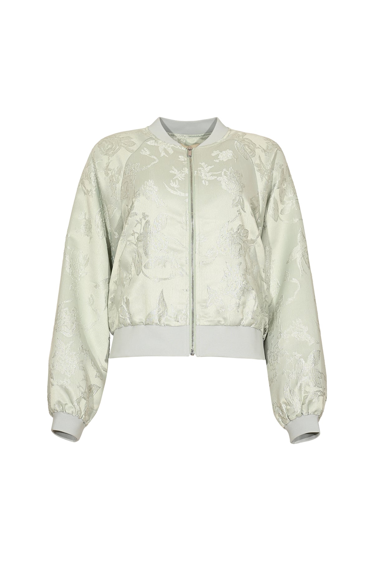 Glad met zilveren glans van Maicazz & Zizo, stijlvolle jacket Paris Silver Shine, zichtbaar met glanzende stof en moderne snit.
