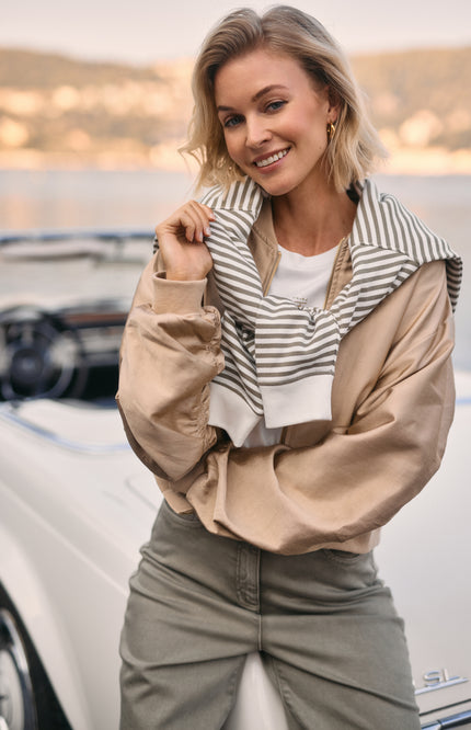 Jacket Babette Gold NKS13087