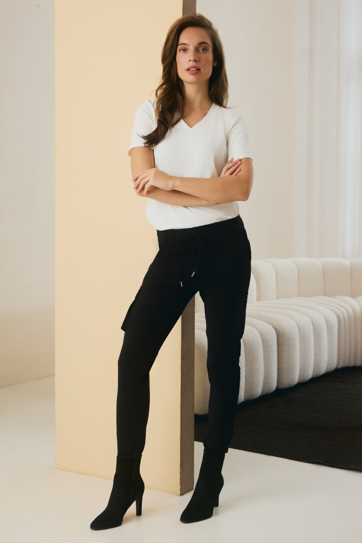 Lady Day Travel T-shirt Tyler Offwhite, casual T-shirt met korte mouwen en comfortabele pasvorm, zichtbaar op de afbeelding.