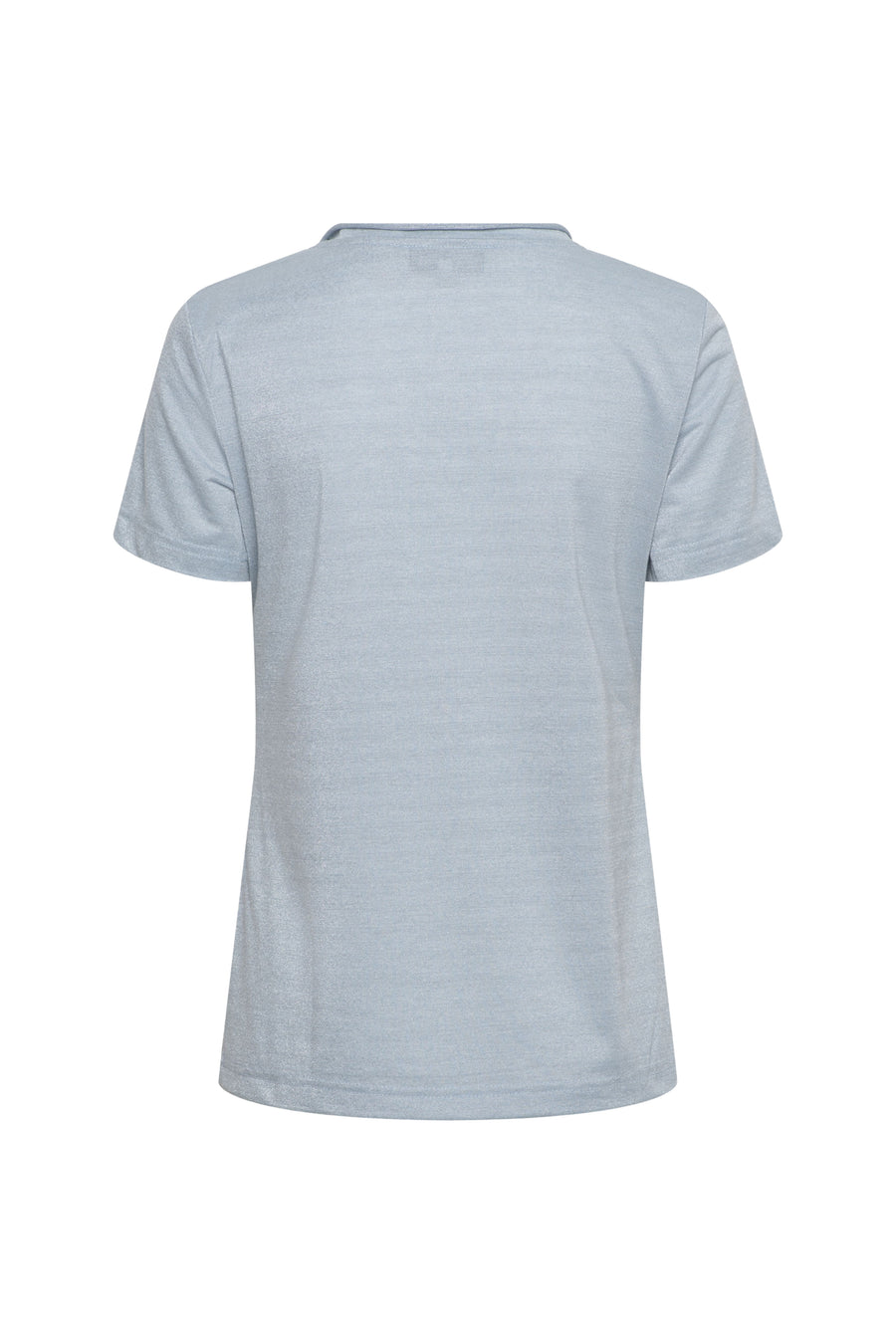 Lieve dames top Iris Slate van &Co woman, grijsblauw met zachte stof en ronde hals, gedragen door een model.