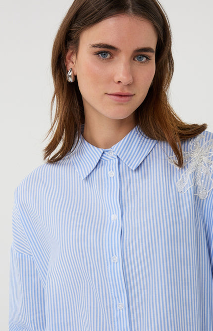 EsQualo Blouse Striped Flower Patch White Blue SP26.14028 Stretchshop.nl