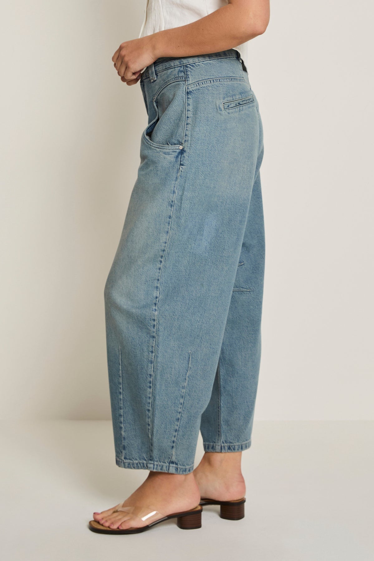Para Mi Olivia Cosmic Stone broek met comfortabele pasvorm en stijlvolle uitstraling, getoond in de afbeelding.