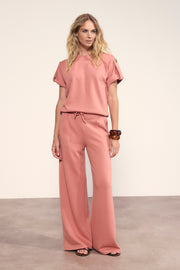 Tramontana technische sweatbroek in Dusty Rose met een comfortabele pasvorm en casual stijl, zichtbaar met elastische tailleband.