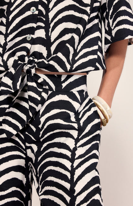 Tramontana Broek Palm Eclipse Print Blacks C28-20-101 4 Stretchshop.nl