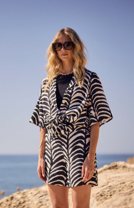 Tramontana Blouse Palm Eclipse Print Blacks C28-20-301 4 Stretchshop.nl