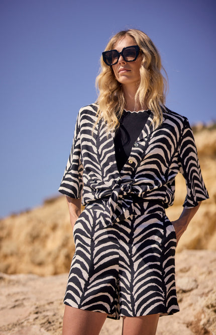 Tramontana Blouse Palm Eclipse Print Blacks C28-20-301 4 Stretchshop.nl