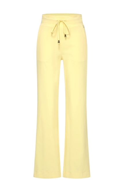 Mi Piace Travel Broek Lemon Yellow 202136 Stretchshop.nl