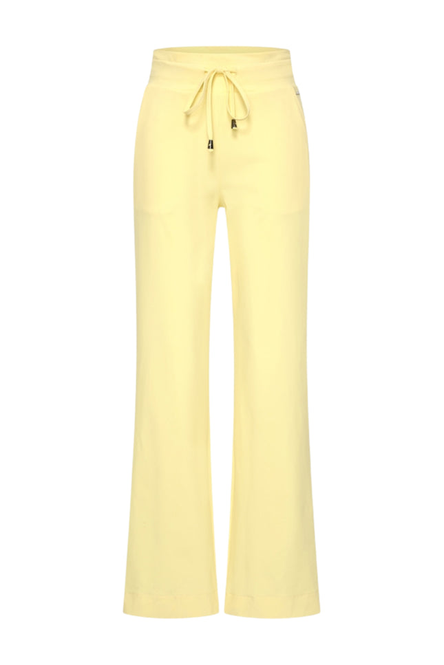 Mi Piace Travel Broek Lemon Yellow 202136 Stretchshop.nl