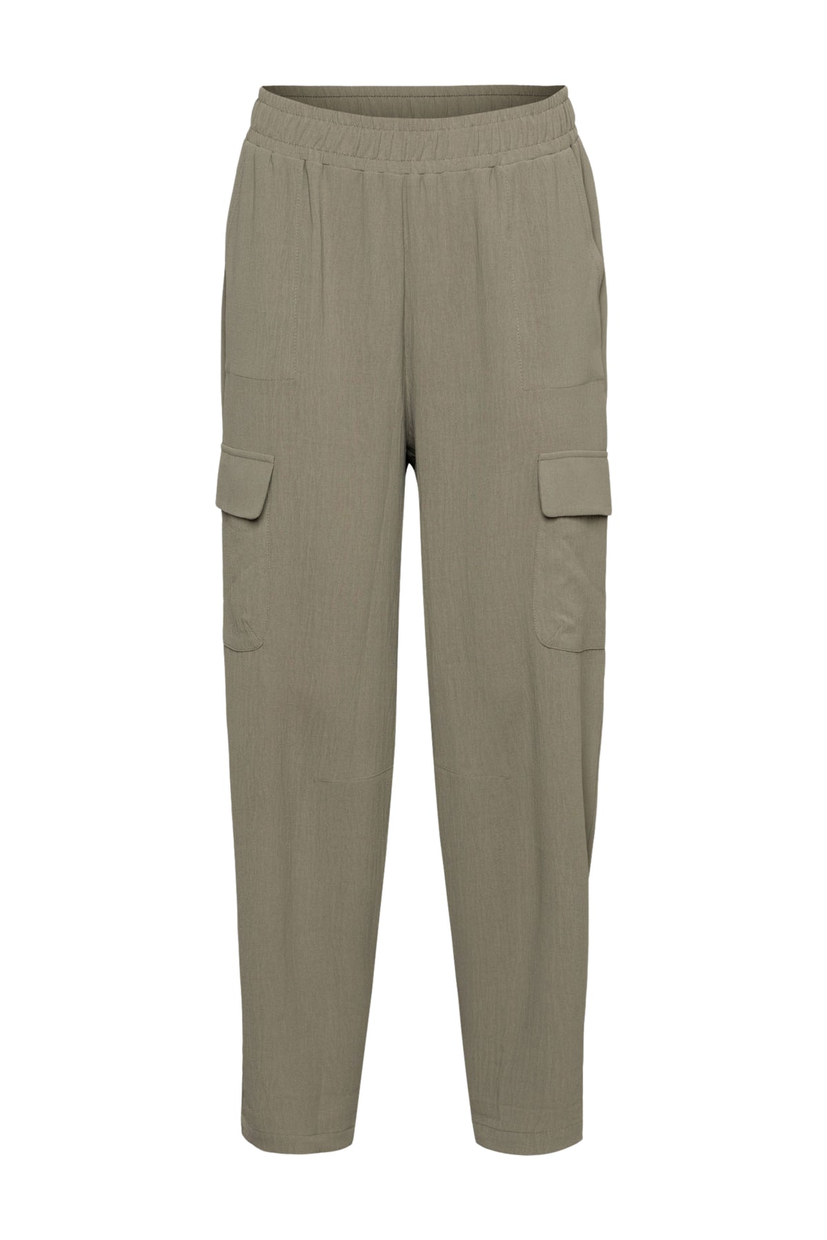 Lichte khaki broek Mandy van &Co woman, stijlvolle pasvorm en comfortabel materiaal, zichtbaar op de afbeelding.