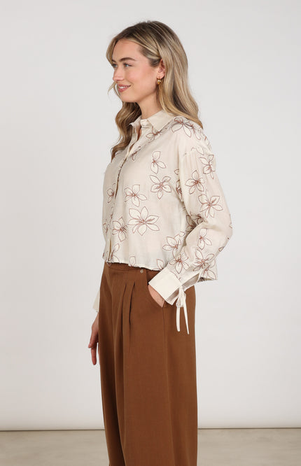 Blouse Bailey Flower Sand NKF02118