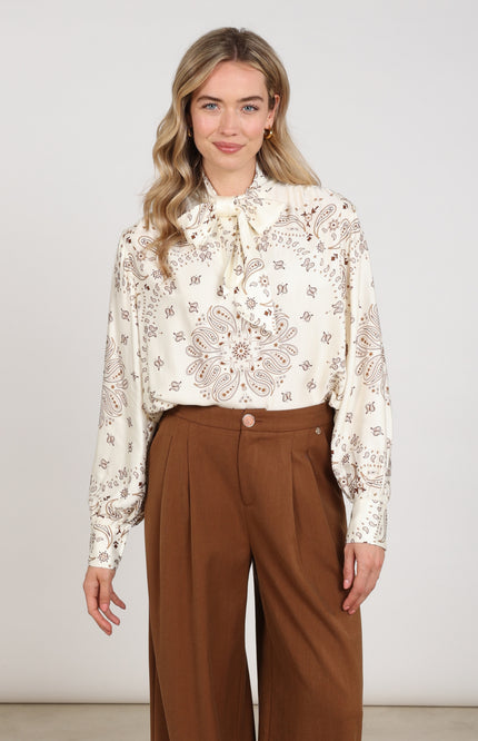 Blouse Angie Tie Paisley Offwhite Toffee NKF02201
