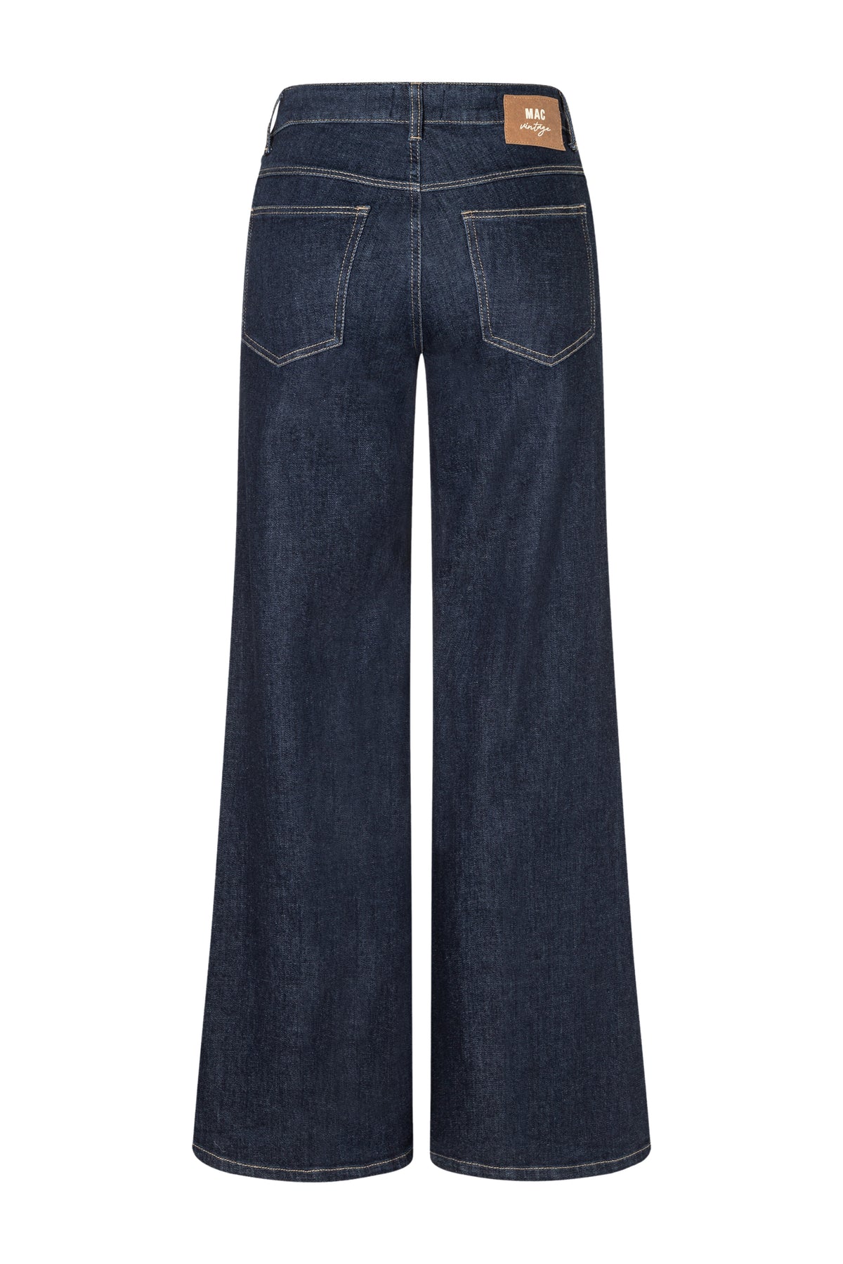 Lichte wide fit MAC Jeans jeans in rinsed denim met L34 pasvorm, zichtbaar met details en zakken op de foto.
