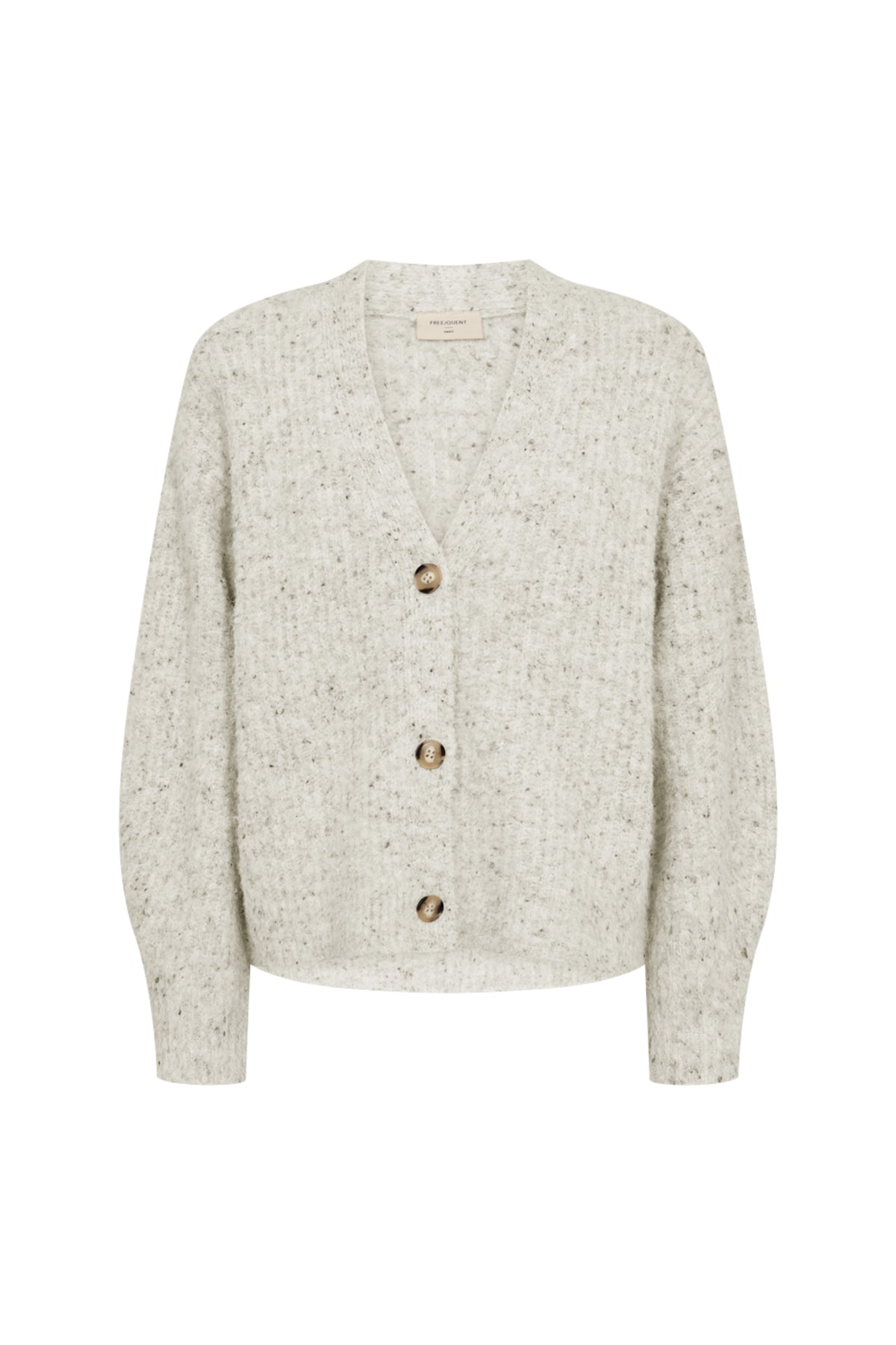 Vrijetijdsvest Freequent Moonbeam Melange met zachte knit-textuur en ronde hals, gedragen door model.