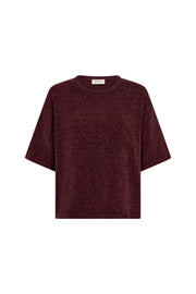 Lichte blauwe trui Freequent Fqtempo Port Royale 211511 met gebreide textuur en ronde hals, gedragen door model.