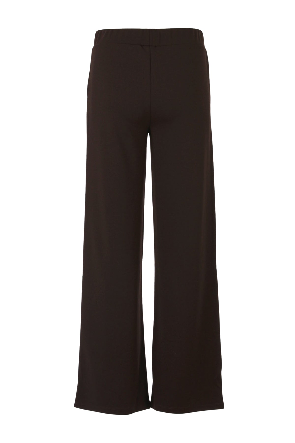 Bruine wide leg broek van Enjoy, model Larissa, getoond in een stijlvolle pasvorm op een neutrale achtergrond.