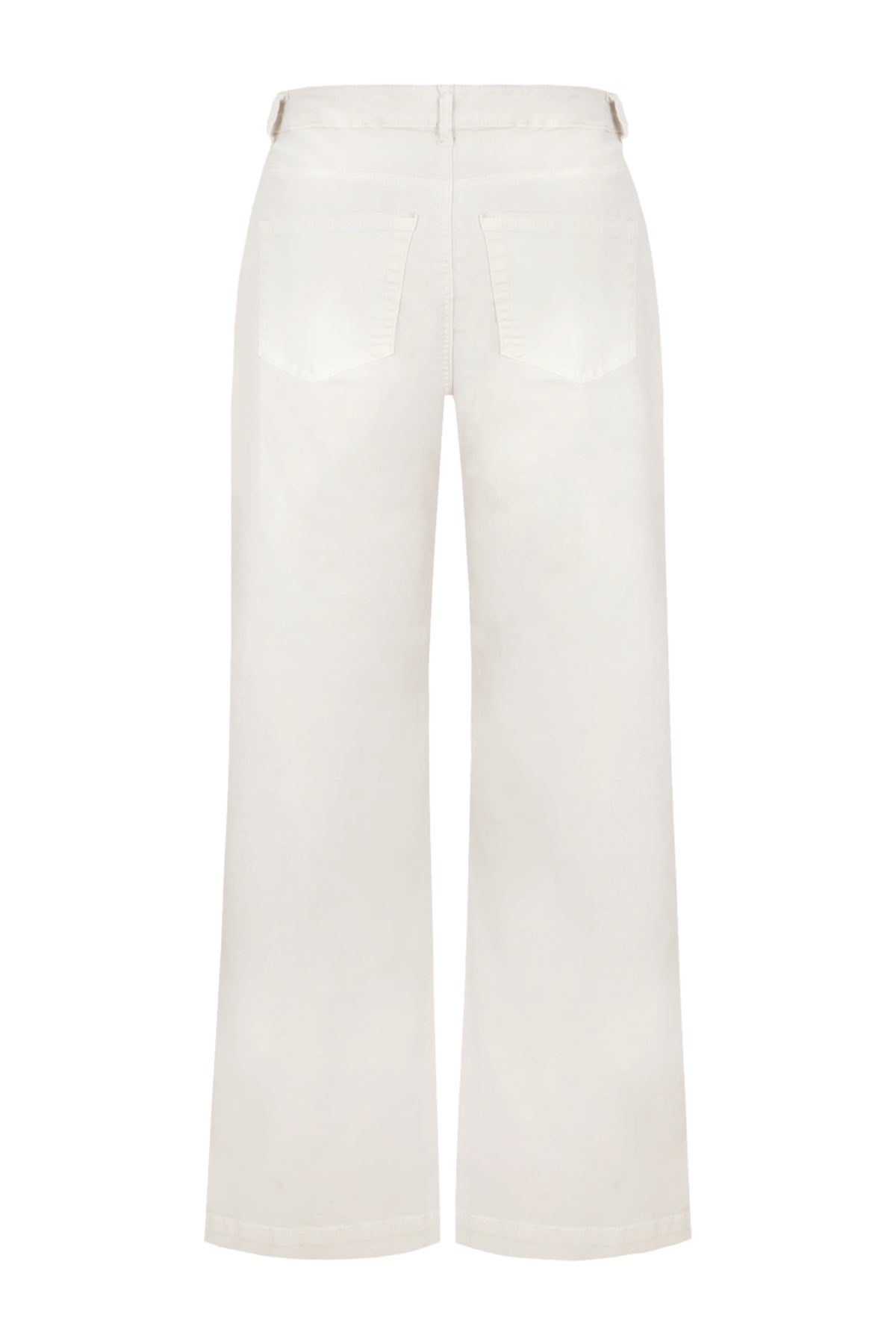 G-maxx jeans Ronnat Sand met rechte pasvorm en lichte zandkleur, getoond in close-up met knoop en broekzakdetails
