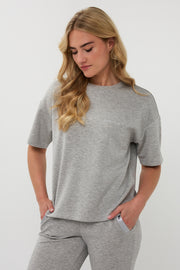 Lichtgrijs melange oversized modal T-shirt van EsQualo, casual en comfortabel voor dagelijks gebruik.