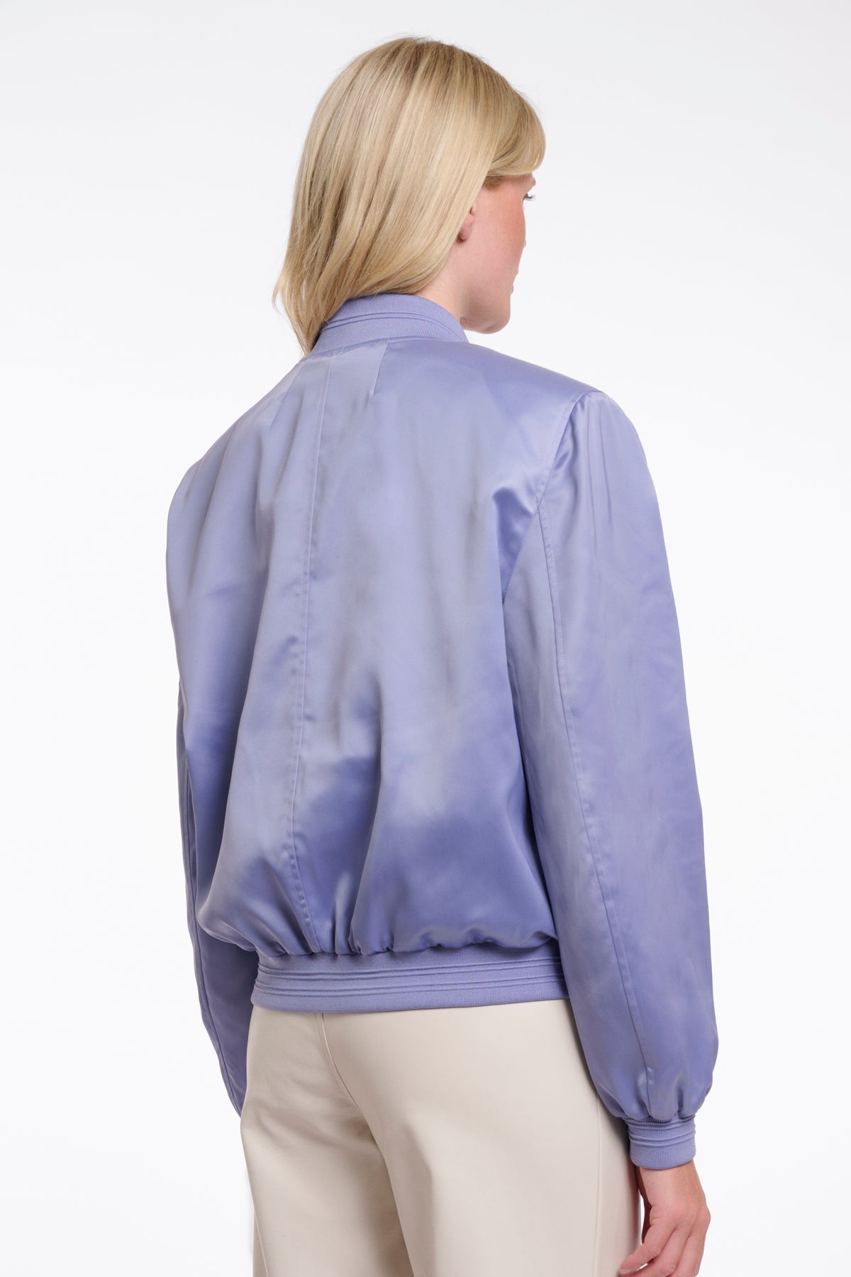 Blauwe bomberjack met borstzakken en brushed afwerking van Rino & Pelle, stijlvolle jacket banner bomber.