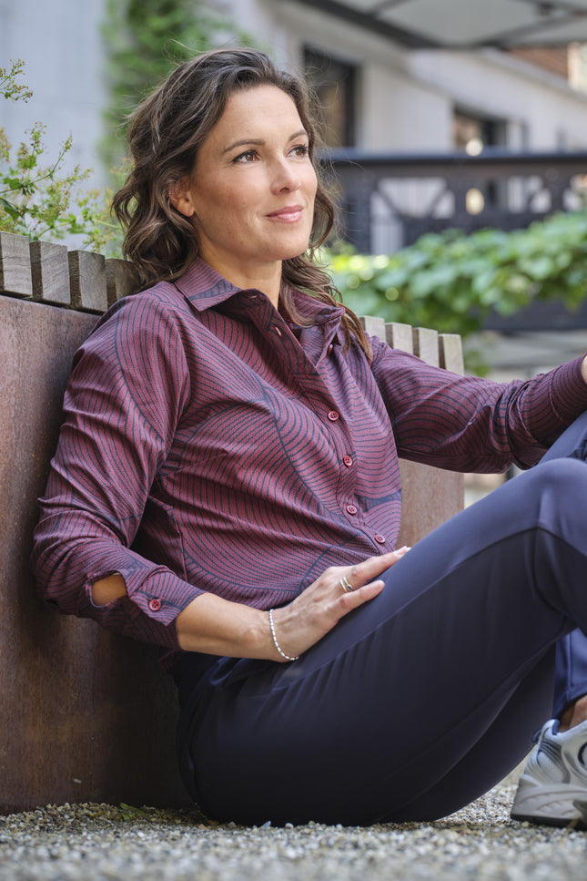 Travel Blouse Circle Print Burgundy 60840