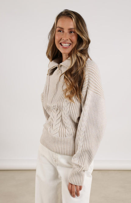 Trui Clair Zipper Sand NKF03025