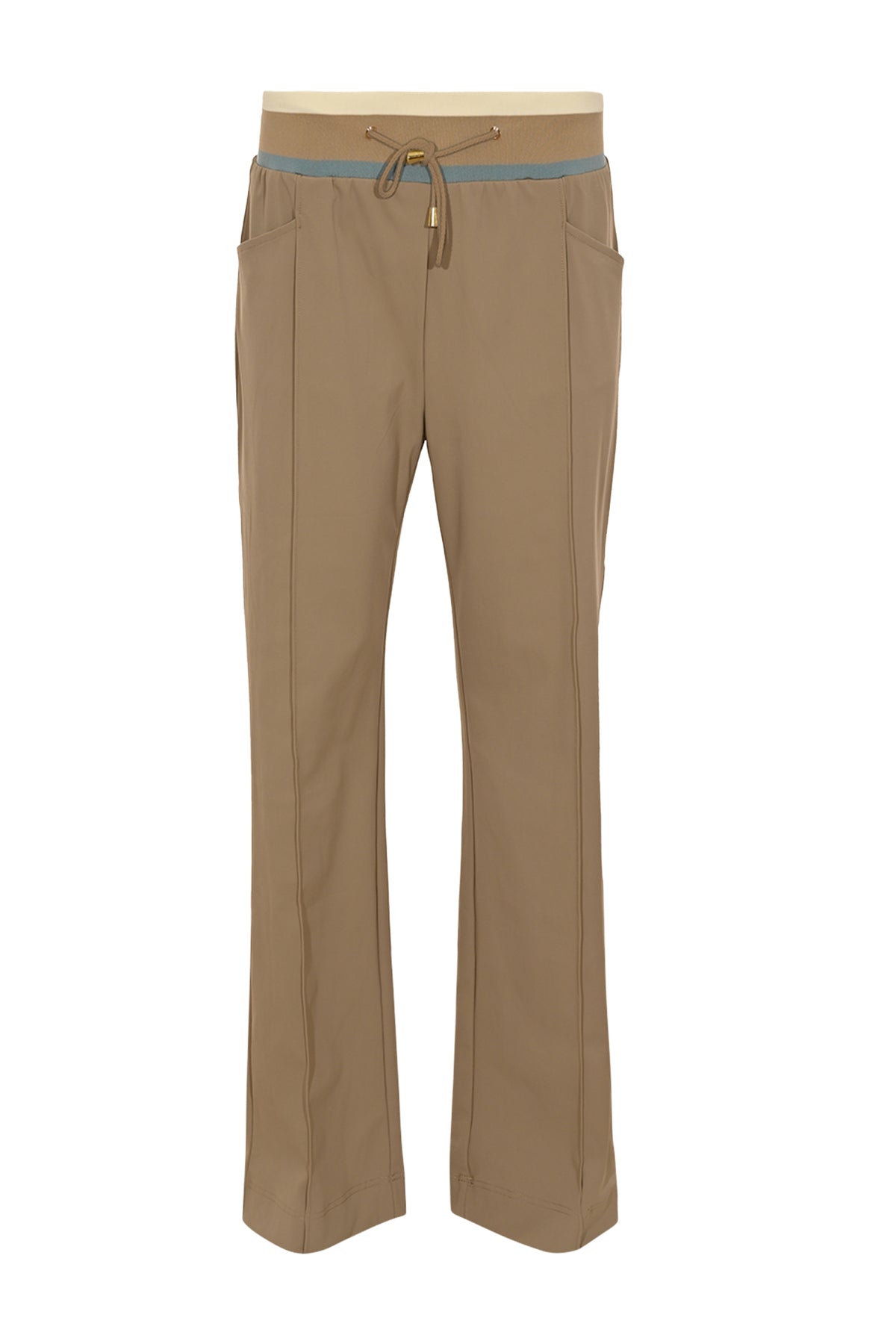 Zandkleurige travel broek Vogue van Maicazz & Zizo, comfortabel met praktische pasvorm en modieuze uitstraling.