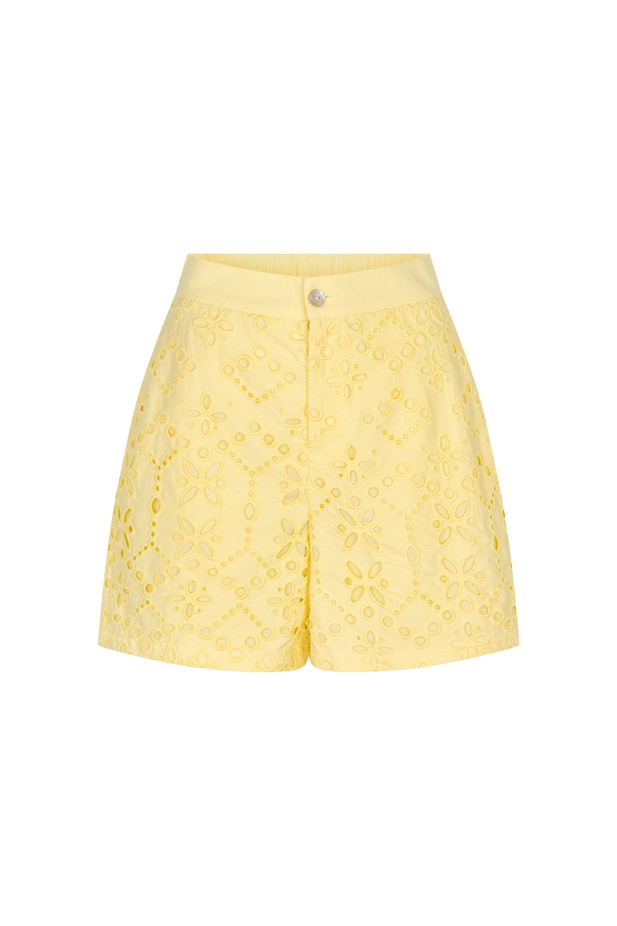 Broderie Anglaise short van EsQualo met gele details, geschikt voor zomerse outfits, op een witte achtergrond.