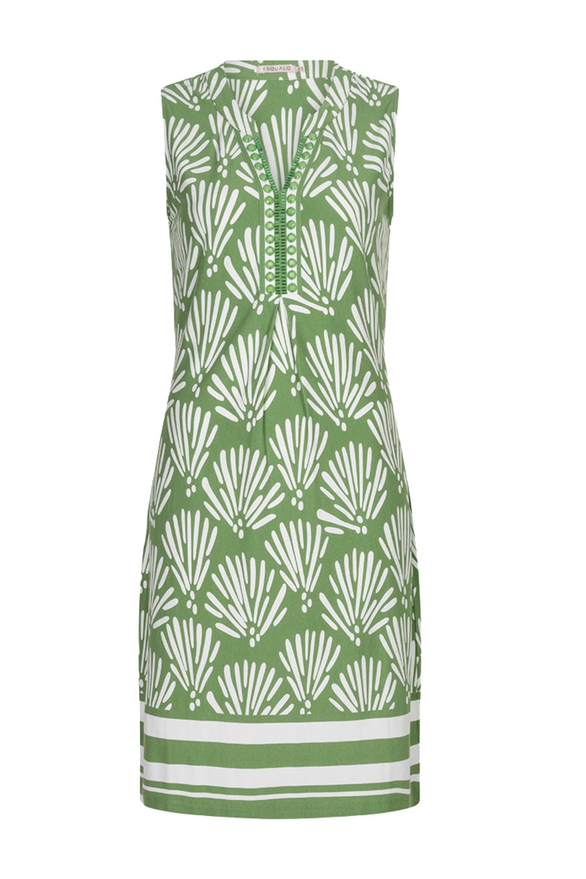 Zomerse tropical print jurk van EsQualo, licht en luchtig met levendige bloemenprint, gedragen door een model.