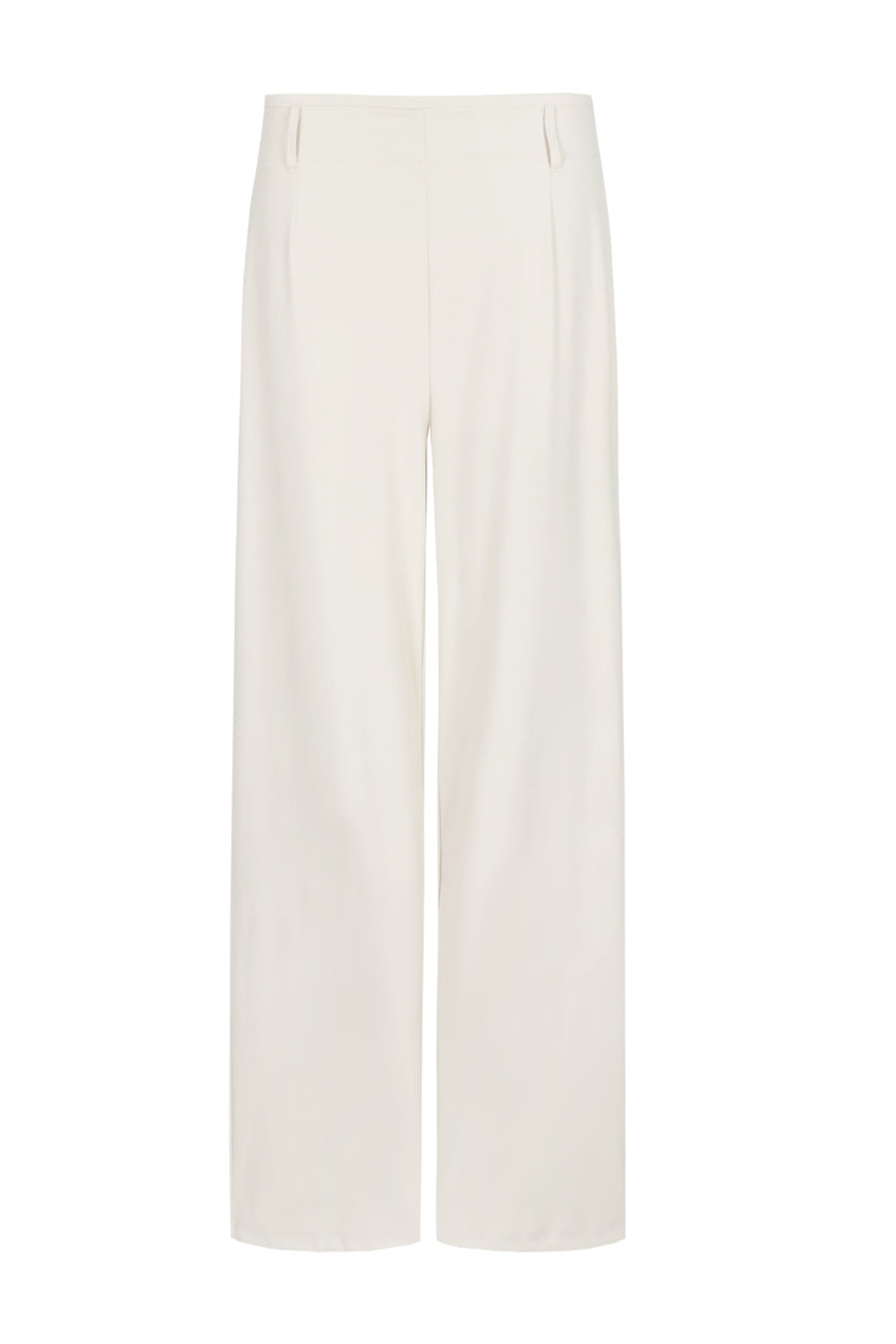 G-maxx Carita Sand broek met rechte snit en comfortabele pasvorm, gedragen door een model op een lichte achtergrond.