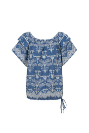 G-maxx Fallon denim top in mid blauw, close-up van de stof en pasvorm, geschikt voor casual en trendy outfits