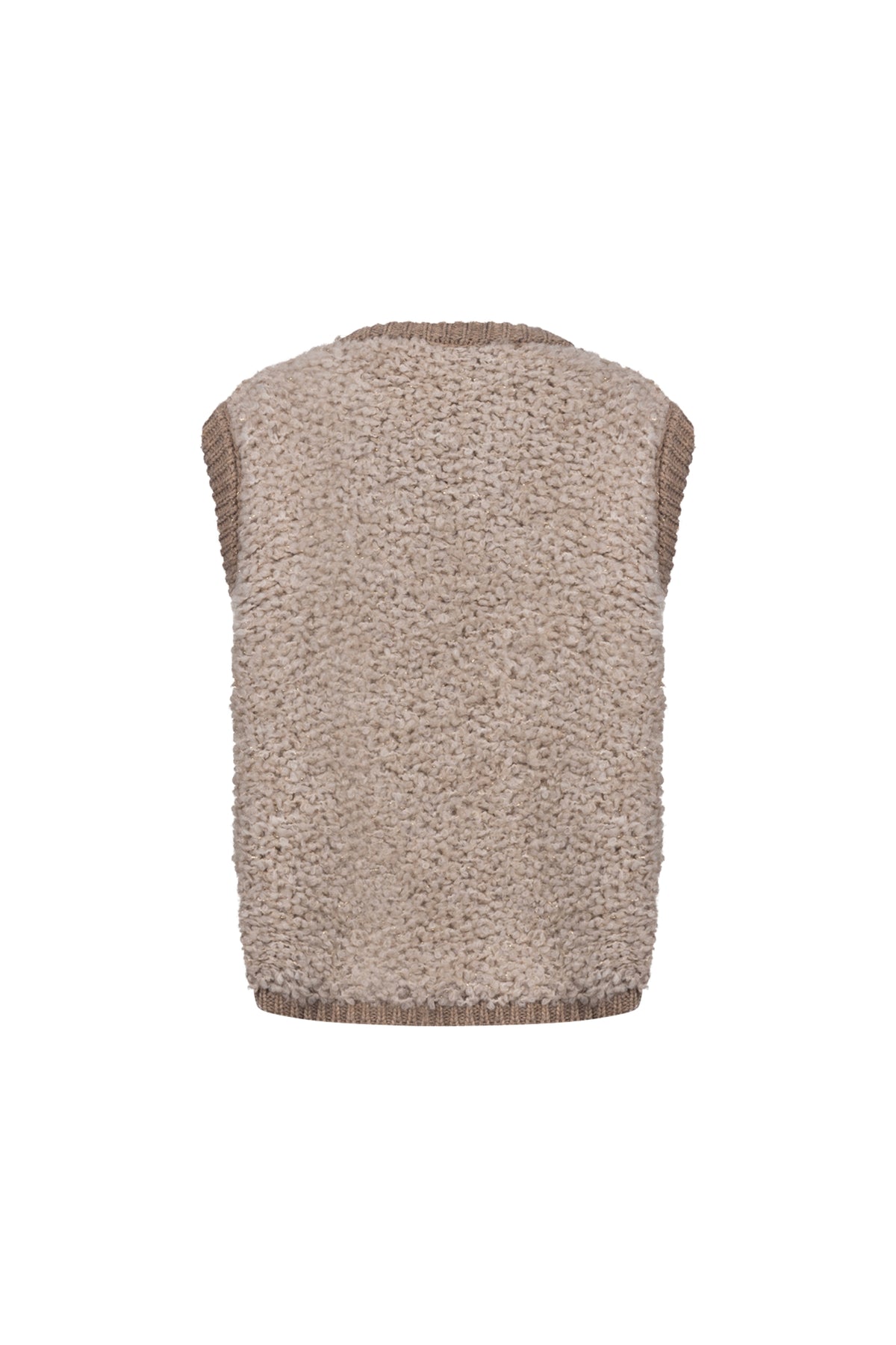 Taupe Nukus gilet Lana Sand NKF08031 met rits en zachte stof, gedragen door een model op een lichtgrijze achtergrond.