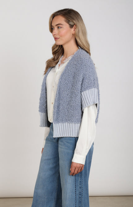 Vest Bell Sky NKF05032