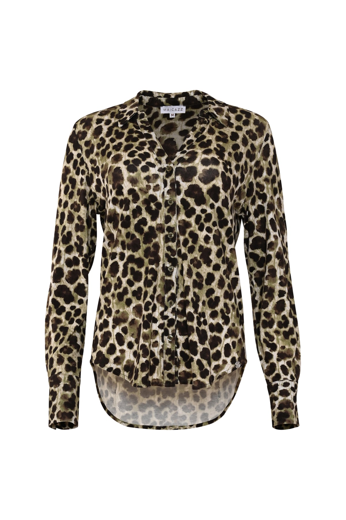 Lichte blouse Payden Leopard van Maicazz & Zizo, met opvallend luipaardprint en losse pasvorm, gedragen door een model.