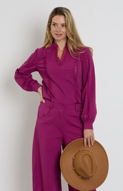 Travel Top Lace Magenta Purple 202776
