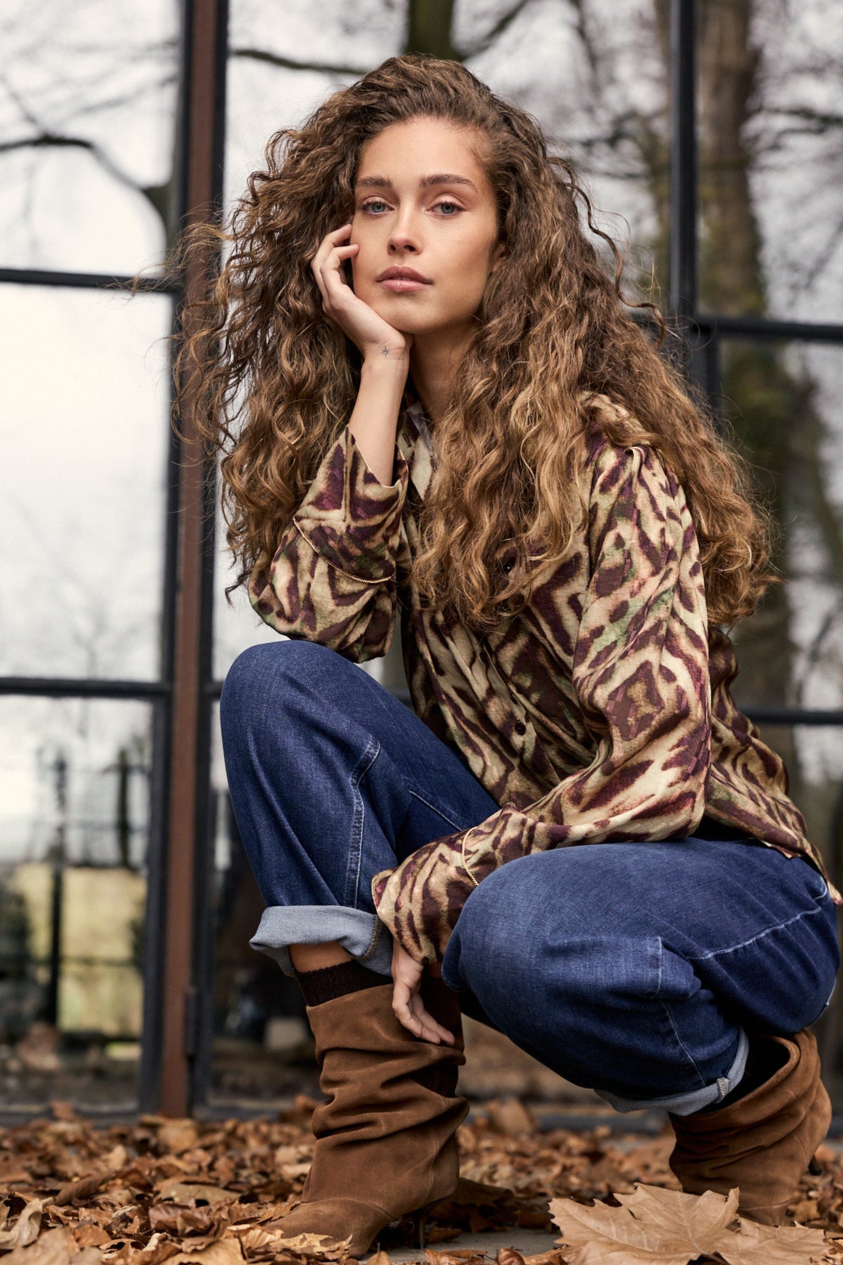 Bruine blouse met fading diamonds print van Tramontana, stijlvolle damesblouse met elegante print en comfortabele pasvorm.