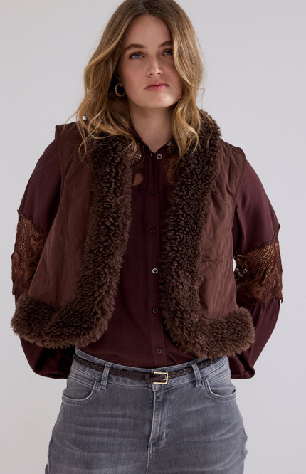 Gilet Faux Fur Detailed Chocolate C35-21-801