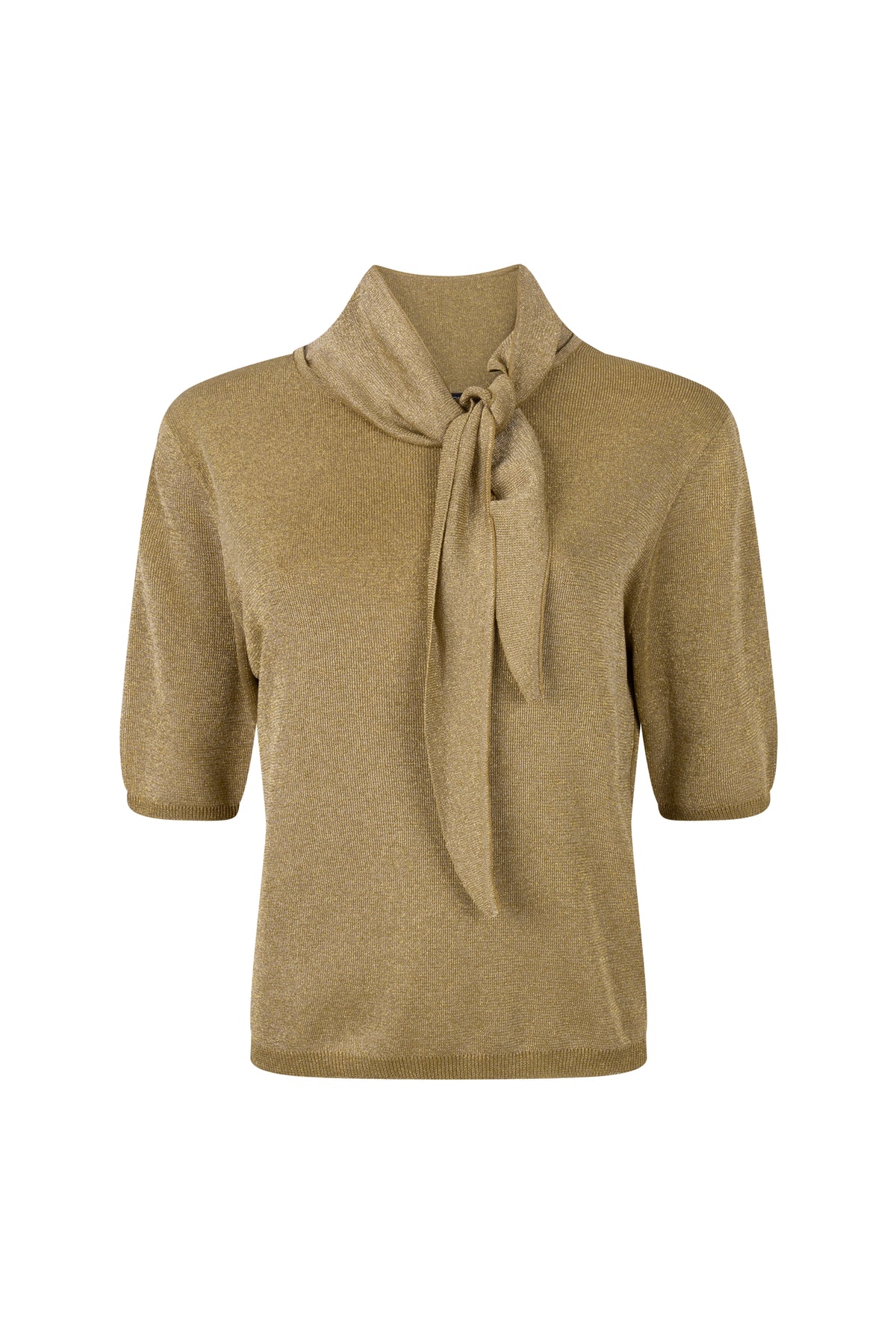 Lichte groene shawl top van Tramontana, sprout O03-21-602, met zachte stof en stijlvolle pasvorm, gedragen door model.