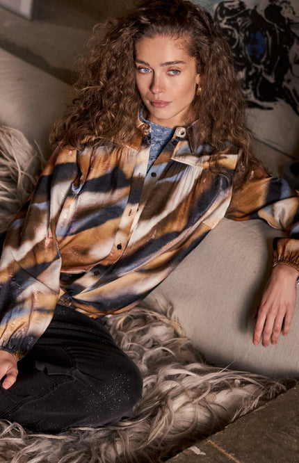 Blouse Moody Blue Cascade Print Multi Colours C12-22-301