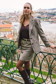 EsQualo rok met paisley en ruitprint, modieus en elegant, zichtbaar met een stijlvolle pasvorm en kleurrijk patroon.