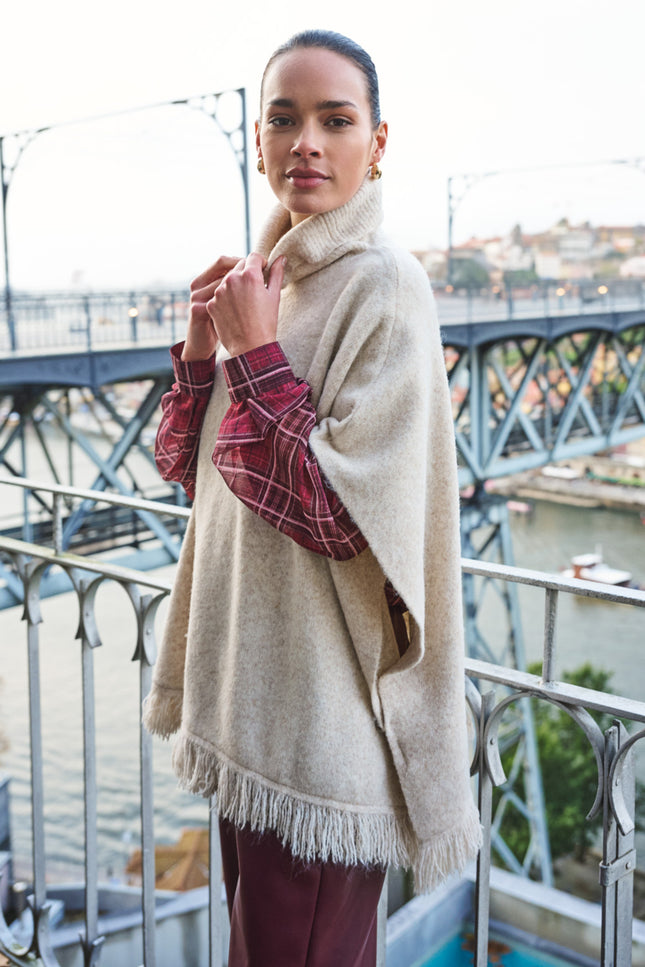 Poncho Col Biscuit F26.18506