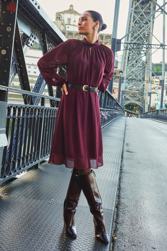 Jurk Mock Neck Chiffon Merlot F26.15503