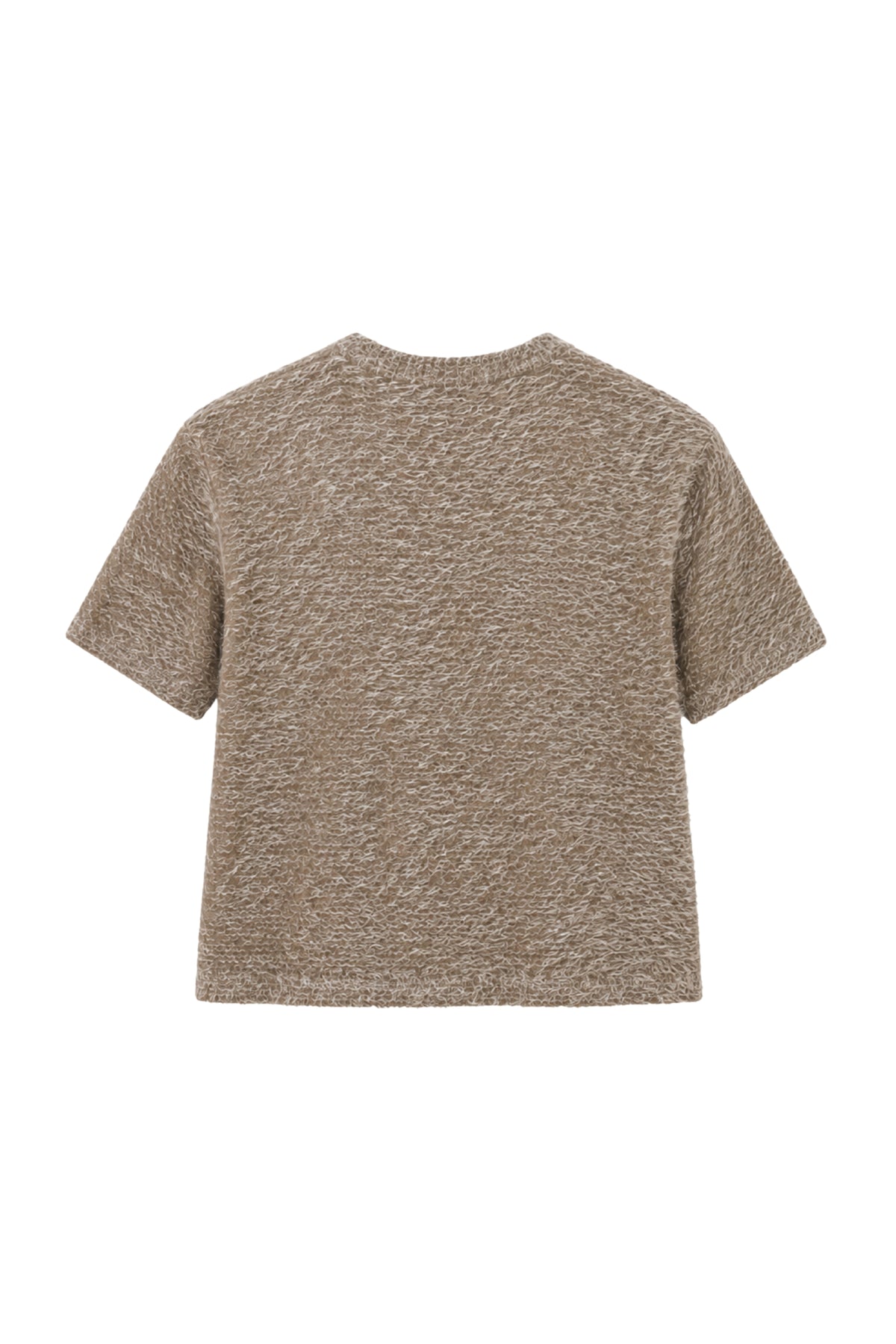 Lichte taupe fluffy top van Enjoy, zichtbaar met zachte stof en stijlvolle pasvorm op een wit model.