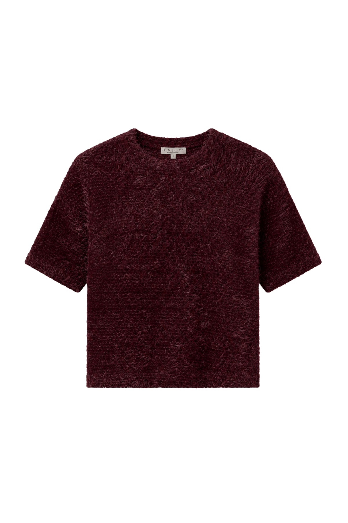 Lichtroze fluffy top van Enjoy, Port 475675, met zachte textuur en losvallende pasvorm, gedragen door een model.