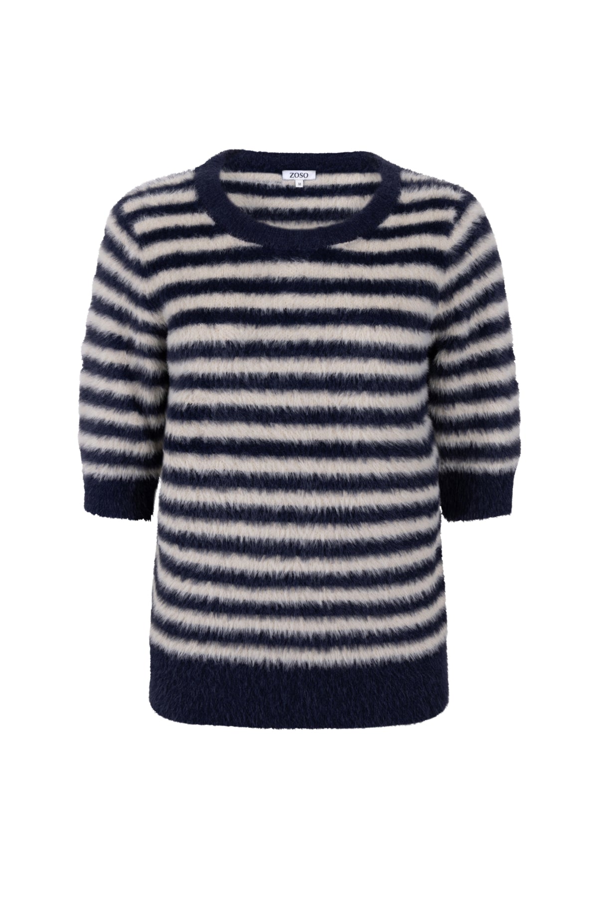 Zoso Pamela offwhite navy trui met lange mouwen en ronde hals, gedragen door een model.