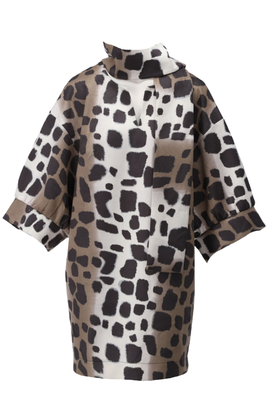 K-design jurk met sjaaltje en print, stijlvolle damesjurk met kleurrijk patroon, modieus en comfortabel voor elke gelegenheid.