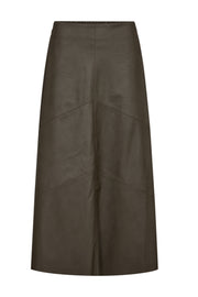 Vrijequent Rok Fqharley Morel met bloemenprint en tailleband, gedragen door een model, voor een elegante en zomerse look.