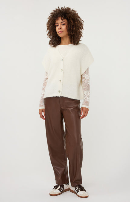 Vest Knit Vanilla W26.03702