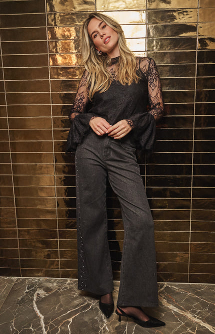 Blouse Trumpet Sleeve Lace Black W26.28708