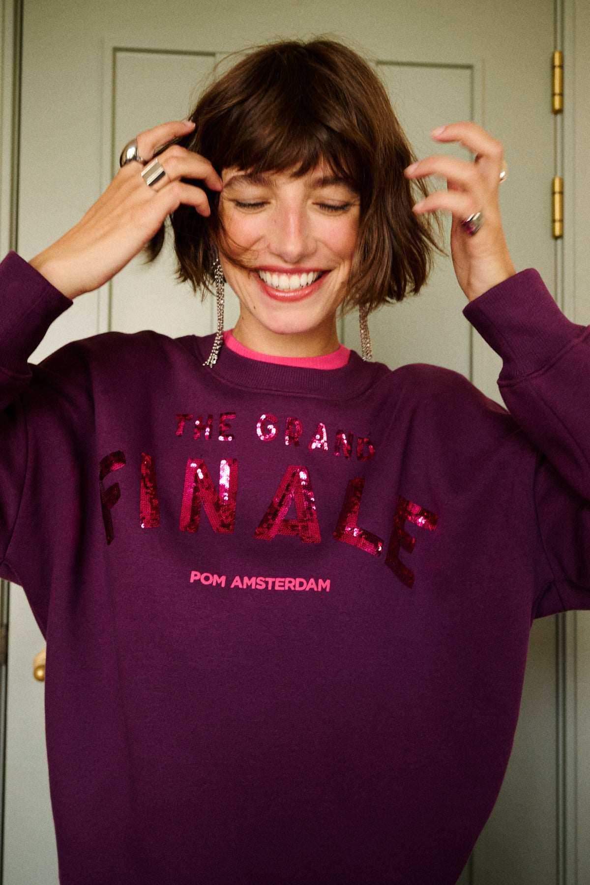 Lichtpaarse sweater Sophie The Grand Finale van POM Amsterdam, met zachte textuur en comfortabele pasvorm.